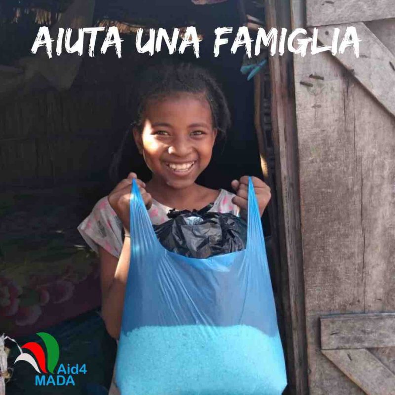 aiuta-una-famiglia aiuta-una-famiglia